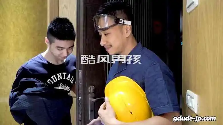 维修工上门为我服务-军龙 &#038; 蜜蜂 | 视频