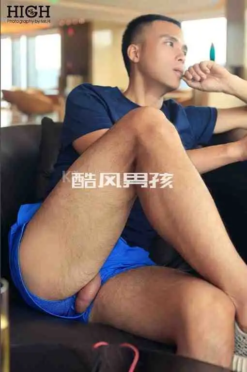 HIGH 嗨 NO.72 性爱狂人-王安顿 | 全见版