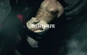 VAMPIRE AND MAID-DANG QUOC DAT | 写真+视频