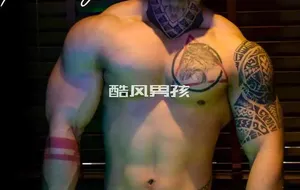 BUZZ NO.02 凤梨哥粗根逆袭-PINKY | 写真+视频