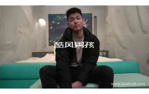 宏翔训练完约会网友 | 视频