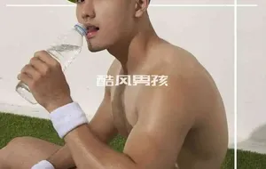 LIGHT NO.02 性感的网球选手-DONG | 半全见版