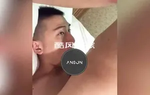 胡子哥伺候大鸟肌肉男口爆 | 视频