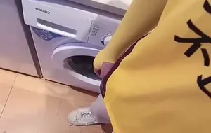 奶一学弟和外卖小哥一起淦 | 视频