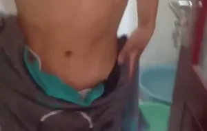 光头大叔被粗D弟淦 | 视频