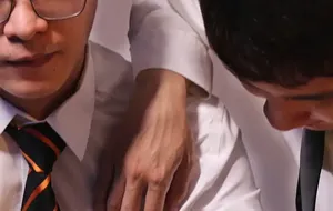 黑潮视崛-加班的疲劳 用同事的身体治疗 | 视频