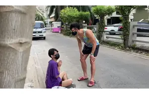 网黄BANK与乞讨男孩 | 视频