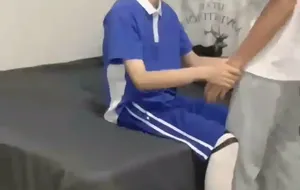 奶一打桩机无T校服弟弟 | 视频