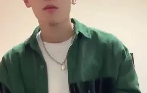 小威哥被淦两部 | 视频