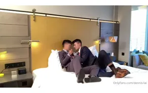 DENNIS三人酒店西装趴 | 视频