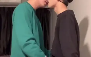 TEETW顶身寸小零 | 视频
