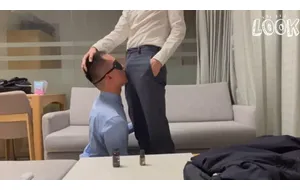 两个西装男居家开淦 | 视频